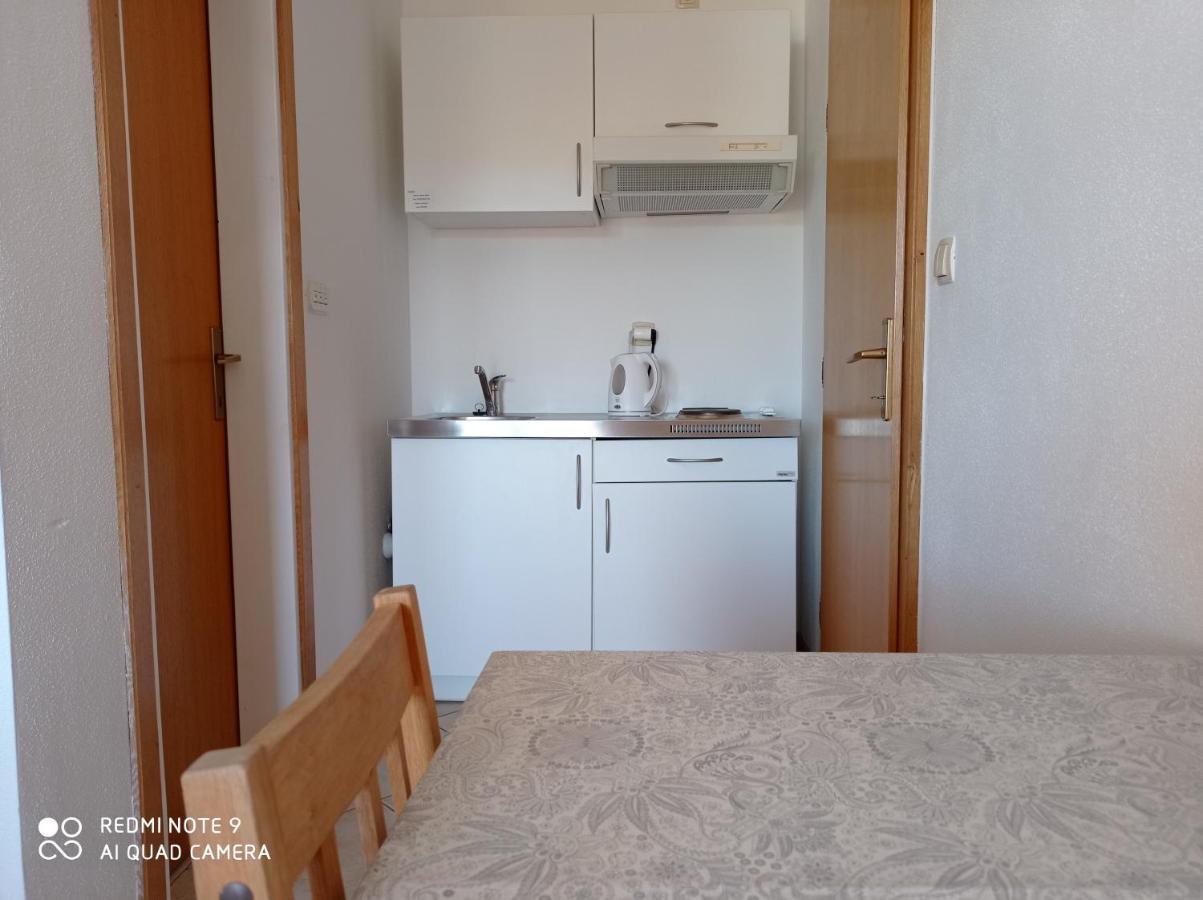 Studio Apartment With Balcony Τρογκίρ Εξωτερικό φωτογραφία